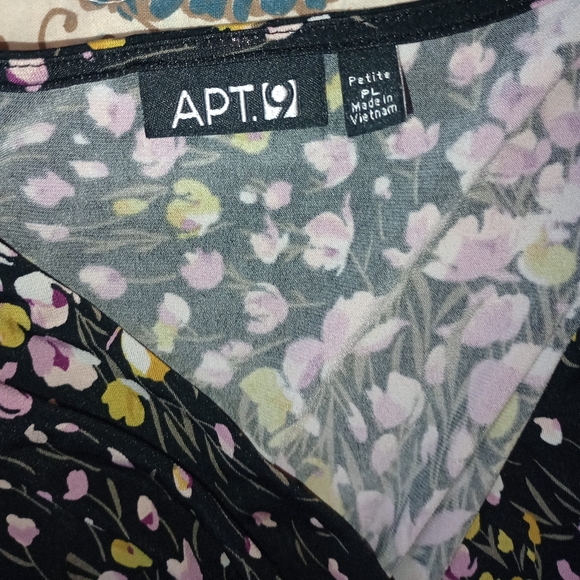 Apt. 9 (petite large) floral sleeveless dress - Picture 3 of 4